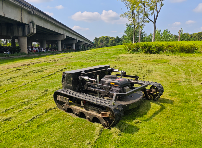Chinese Remote Control Lawn Mower Chinese Remote Control Lawn Mower